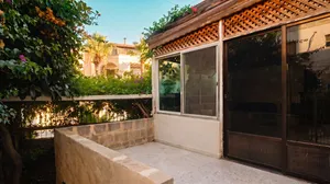شقة ارضية بمدخل خاص