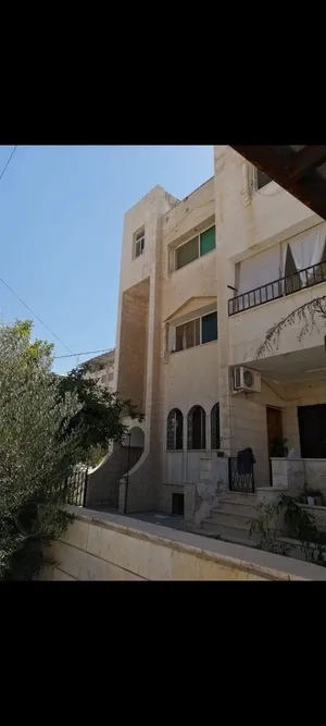 بيع بيت مستقل بأربد الحي الشرقي