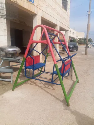 مرجيحه مجوزه حديد ثقيل للبيع مستعمله نضيفه