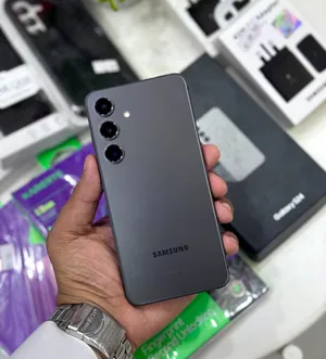 عرض خااص : Samsung S24 5G 256gb هاتف نظيف جدا بحالة الوكالة بدون اي شموخ أو مشاكل