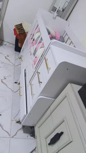 سرير اطفال مستخدم