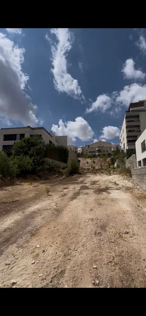 ارض للبيع في دابوق تصلح لعمل ڤيلا بمساحة 795م تنظيم سكني ( ب )