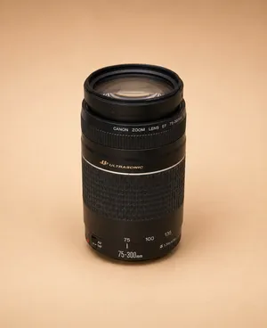 Canon EF 75-300mm  للبيع