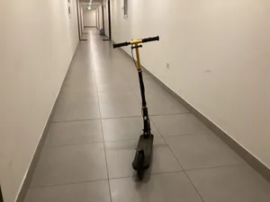 Kick scooter Color black Subitable for kids and adults