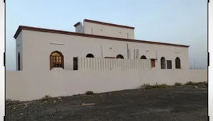 للبيع توين فيلا في المراني قريب الحائمه