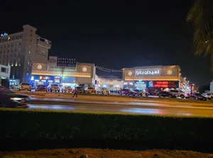 محل في قلب الخوير للإيجار رقم المحل 44