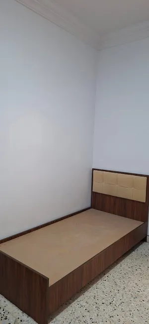 دولاب وسرير