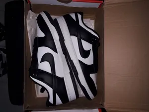 Nike dunk low retro panda