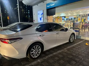 Used Toyota Camry in Abu Dhabi