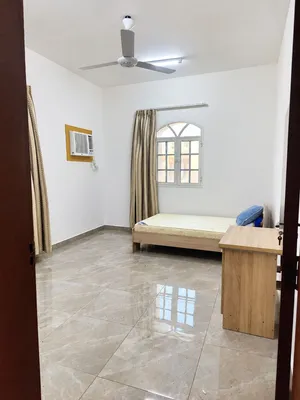 Single Room Available for 1 Person & or singal lady – Seeb Souq Location: Opposite Al Hot