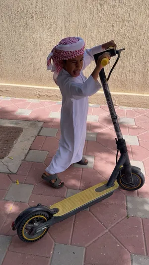 في بياته ام القيوين عدال دكان رابيه صوب فلج المعلا