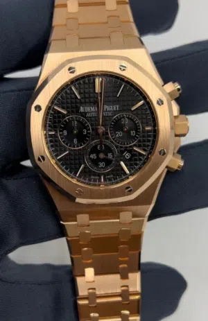 اوديمار لون روز جولد كوبي استعمال خفيف بحال وكالة لا يوجد خدوش كانها جديدة