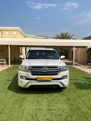 Used Toyota Land Cruiser in Al Dhahirah