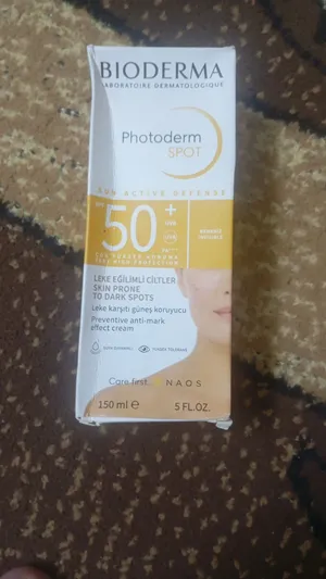 Photoderm SPOT SPF 50+ واقي شمس فرنسي اصلي