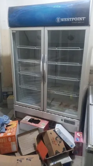 ثلاجة عرض تجارية Westpoint ببابين زجاج