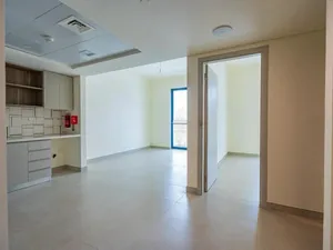 140 m2 2 Bedrooms Apartments for Rent in Abu Dhabi Al Shamkhah