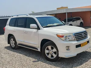 Used Toyota Land Cruiser in Al Batinah