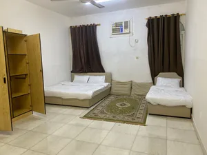 شقة للإيجار السنوي بالسعادة الجنوبية