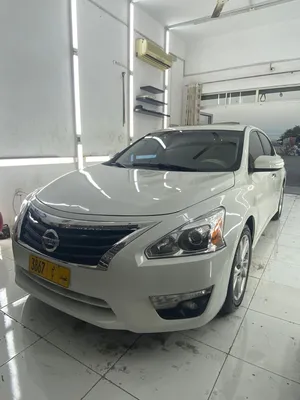 Used Nissan Altima in Al Batinah