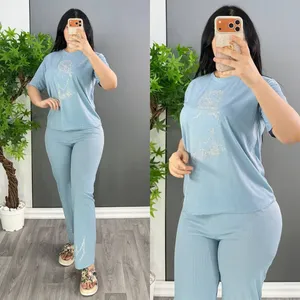 تراك نسائي