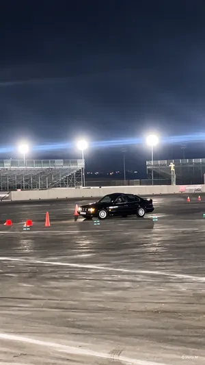 BMW E34 525i بمواصفات رياضية