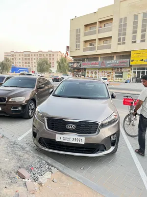 Used Kia Sorento in Ajman