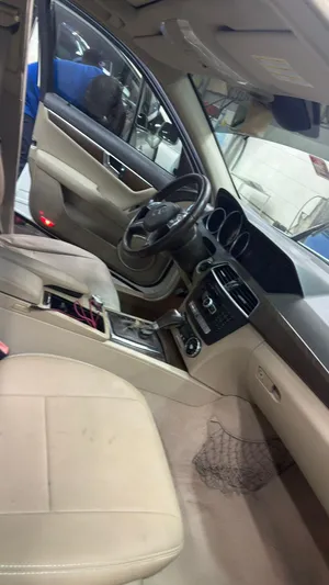 Mercedes bb nz 2013 model for sale C 200 fuel economy car pls contact whatts app