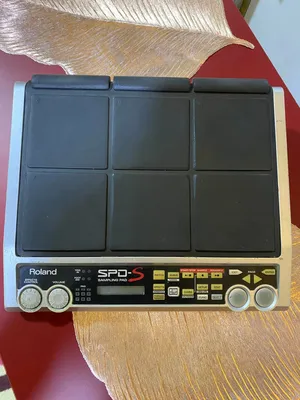 بيركشن رولاند (Roland SPD-S) للبيع