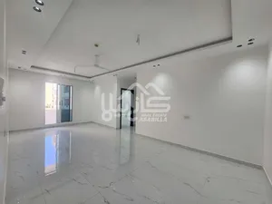 شقة عائلية فاخرة في الحد بمساحة واسعة وتصميم متكامل