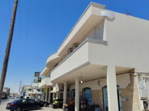 شقق مکتبیة للاجار  ( مکتبی فقط.)