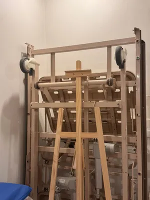 سرير طبي ونضيف