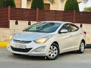Used Hyundai Elantra in Amman