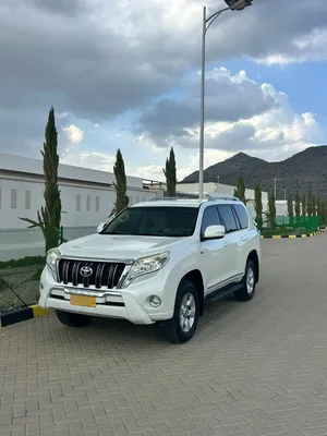 TOYOTA LAND CRUISER PRADO TXL 2017 Model – Excellent Condition!