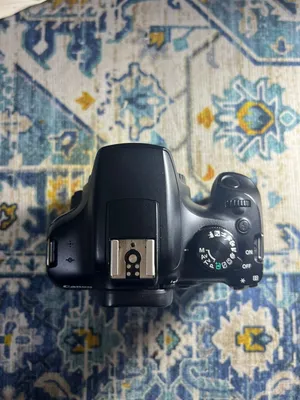 للبيعCanon EOS 1300D + عدسة 18-55mm