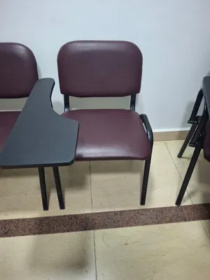 العنوان: 35 كرسي مكتب للبيع بحالة ممتازة – مدينة نصر