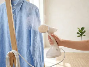 مكواة بخار محمولة