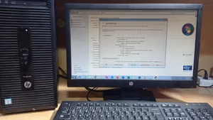 كمبيوتر مكتبي hp مع كيبورد