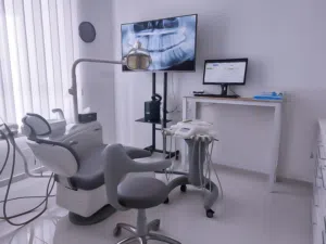 عيادة طب أسنان Dental clinic