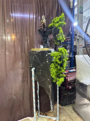 Large Decorative Water Fountain with Bonsai & figurine