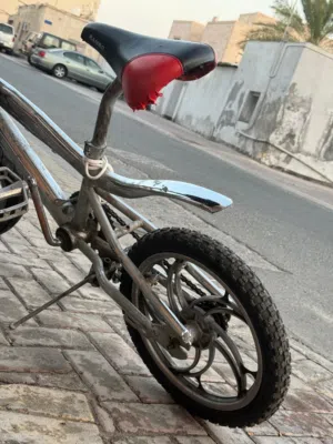 السيكل كوبرا مقاس 16 رنجات نجوم