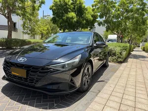 2023 Hyundai Elantra SE Sedan for Sale - Black, American Specs, Fully Equipped