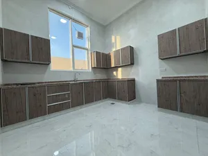 شقه غرفتين وصاله  2 حمام مع مطبخ نظامي كبير  للإيجار ف الرياض جنوب الشامخه بجوار الخدمات