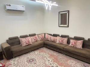 كنب بحالة جيدة