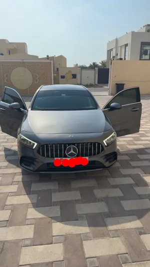مرسيدس بينز 2020 A220
