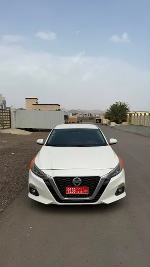 Used Nissan Altima in Muscat