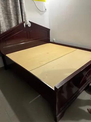 Goood condition bed frame and bed