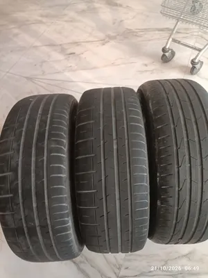 3 إطارات مقاس 235/55R19 بحالة ممتازة ونظيفة للبيع (هانكوك + هانميكس