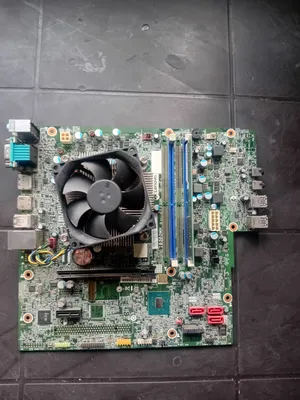 كومبو كامل 16 رام ddr4 2666  مع معالج i3 7100 مع بورد بتدعم جيل سابع وسادس  كومبو كامل 16 رام ddr4 2