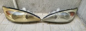 للبيع ليتات كامري موديل 2004 For sale: Camry headlights, 2004 model