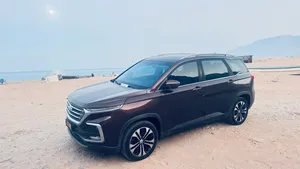 URGENT- 2022 Chevrolet Captiva SUV GCC Specs with Sunroof and Advanced Tech Features
